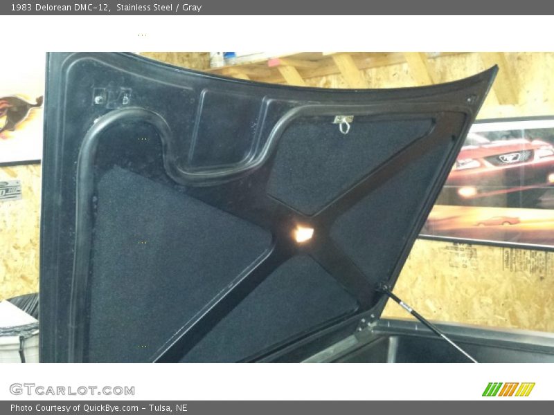 Stainless Steel / Gray 1983 Delorean DMC-12