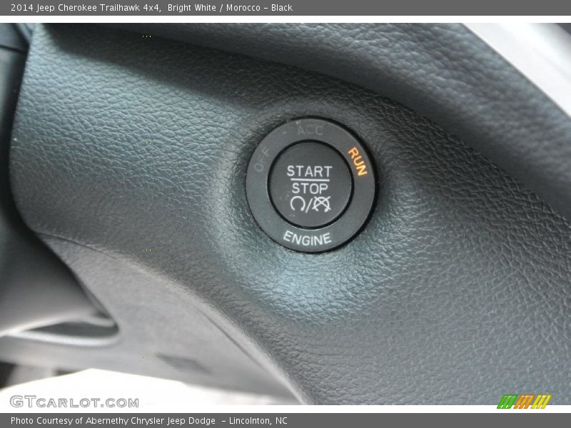 Bright White / Morocco - Black 2014 Jeep Cherokee Trailhawk 4x4