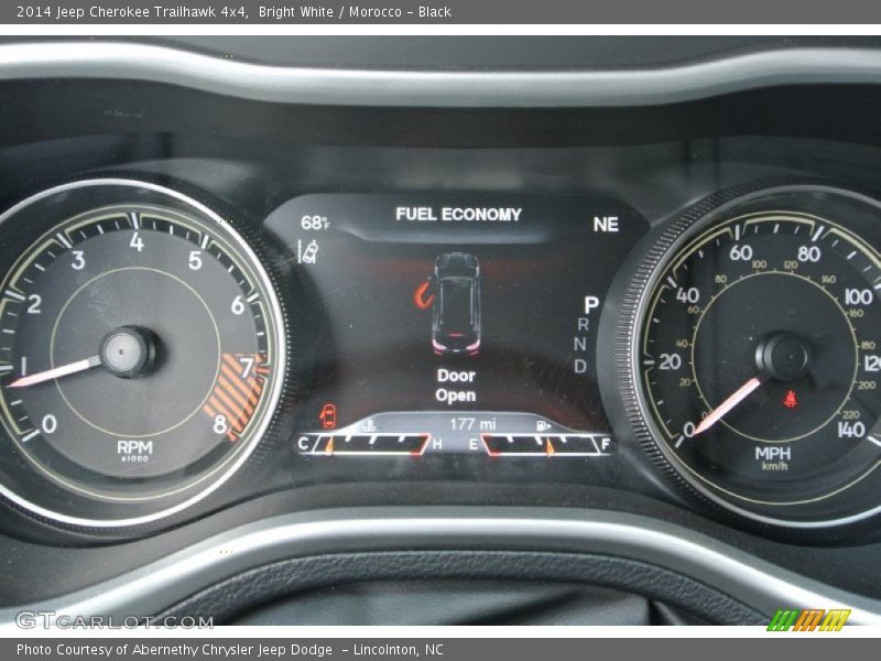 Bright White / Morocco - Black 2014 Jeep Cherokee Trailhawk 4x4