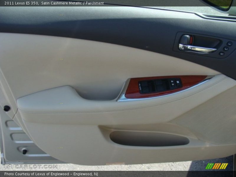 Satin Cashmere Metallic / Parchment 2011 Lexus ES 350