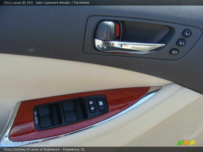 Satin Cashmere Metallic / Parchment 2011 Lexus ES 350
