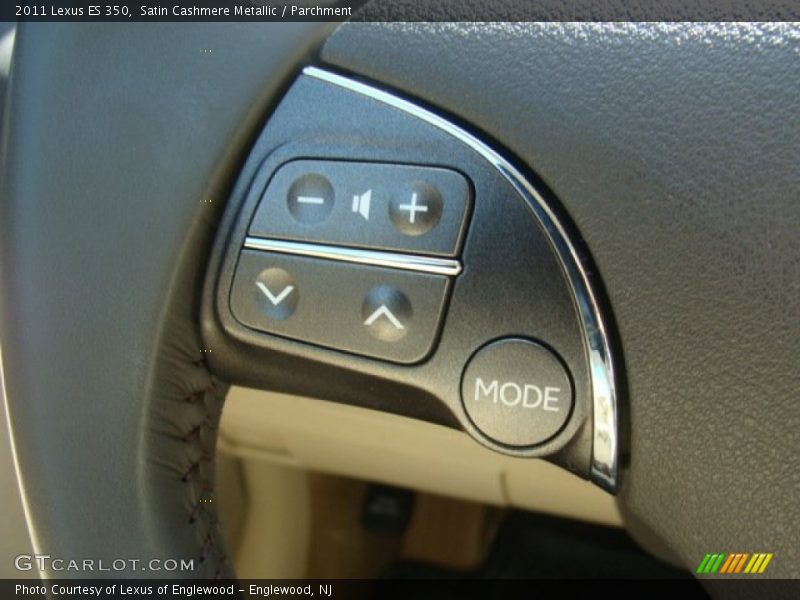 Satin Cashmere Metallic / Parchment 2011 Lexus ES 350