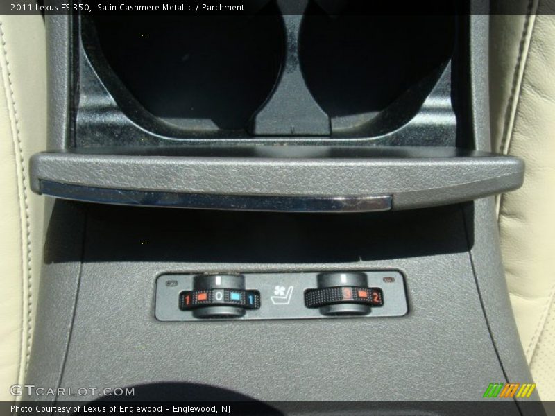 Satin Cashmere Metallic / Parchment 2011 Lexus ES 350