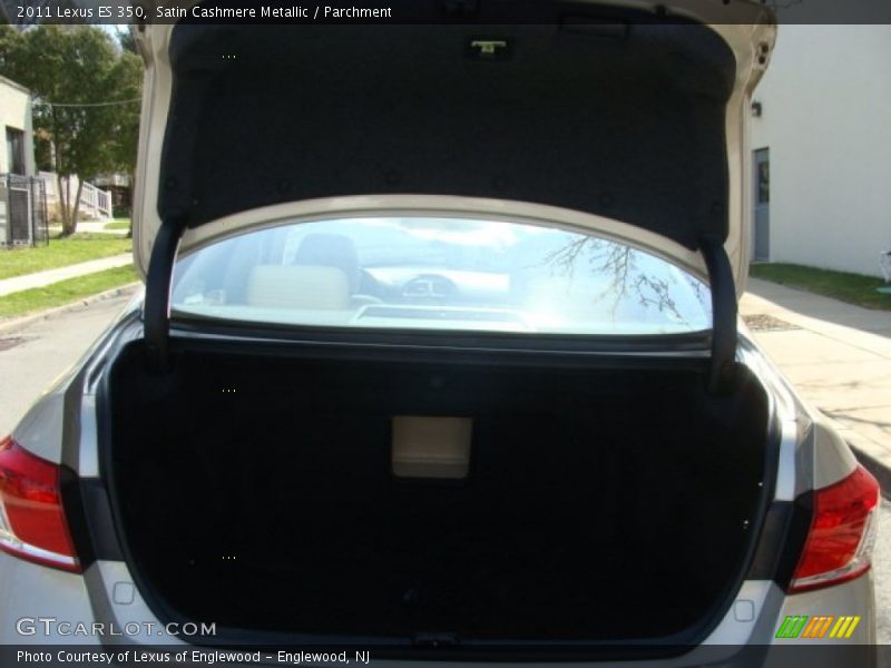 Satin Cashmere Metallic / Parchment 2011 Lexus ES 350