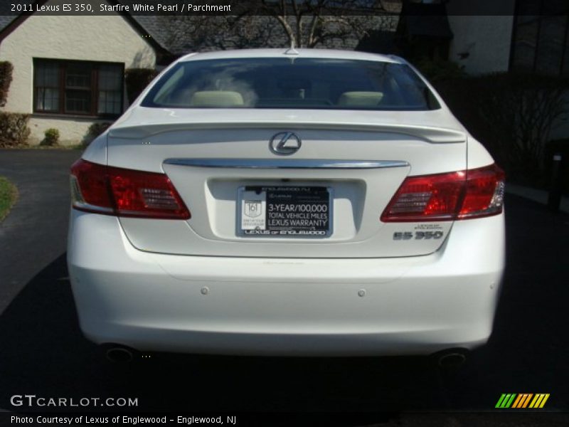 Starfire White Pearl / Parchment 2011 Lexus ES 350