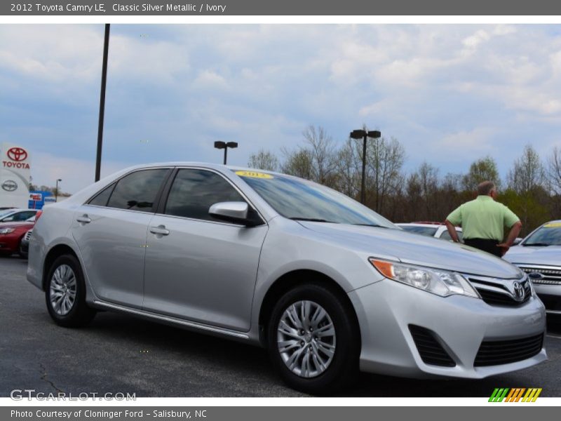 Classic Silver Metallic / Ivory 2012 Toyota Camry LE