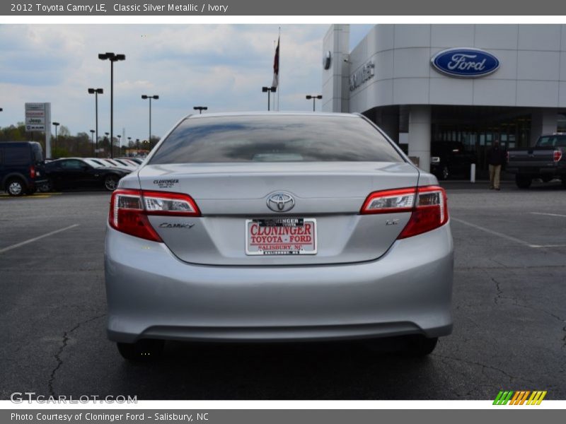 Classic Silver Metallic / Ivory 2012 Toyota Camry LE