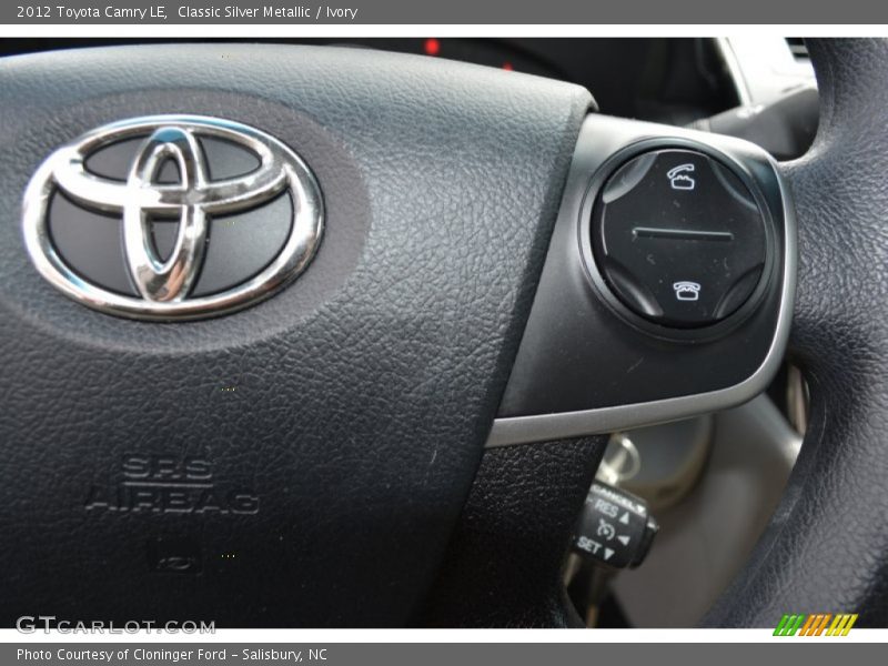 Classic Silver Metallic / Ivory 2012 Toyota Camry LE