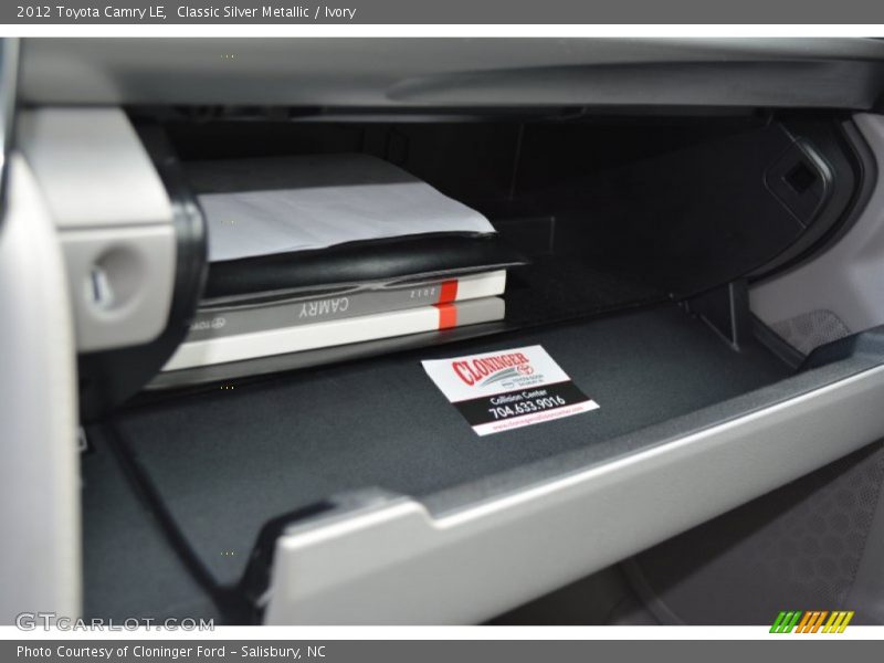 Classic Silver Metallic / Ivory 2012 Toyota Camry LE