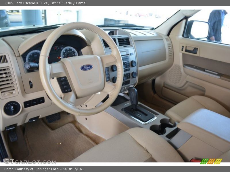  2009 Escape XLT V6 Camel Interior