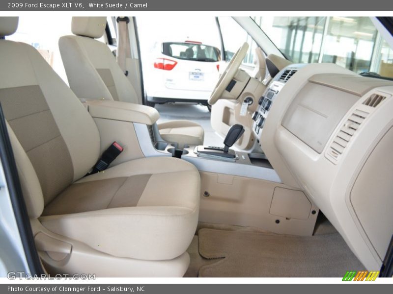 Front Seat of 2009 Escape XLT V6