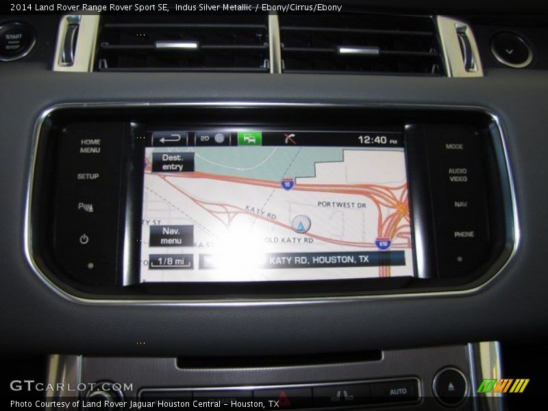 Navigation of 2014 Range Rover Sport SE