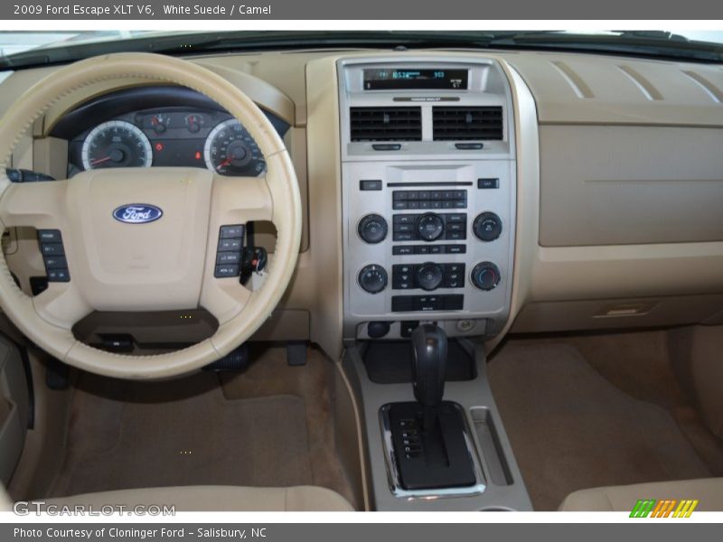 Dashboard of 2009 Escape XLT V6