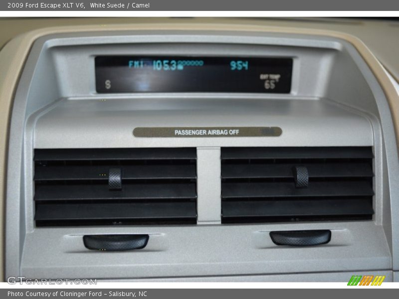 White Suede / Camel 2009 Ford Escape XLT V6