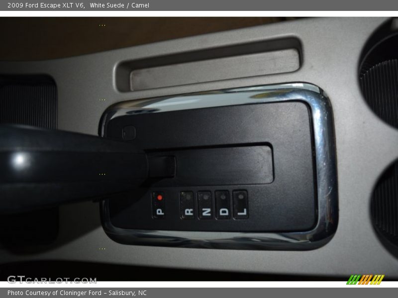  2009 Escape XLT V6 6 Speed Automatic Shifter