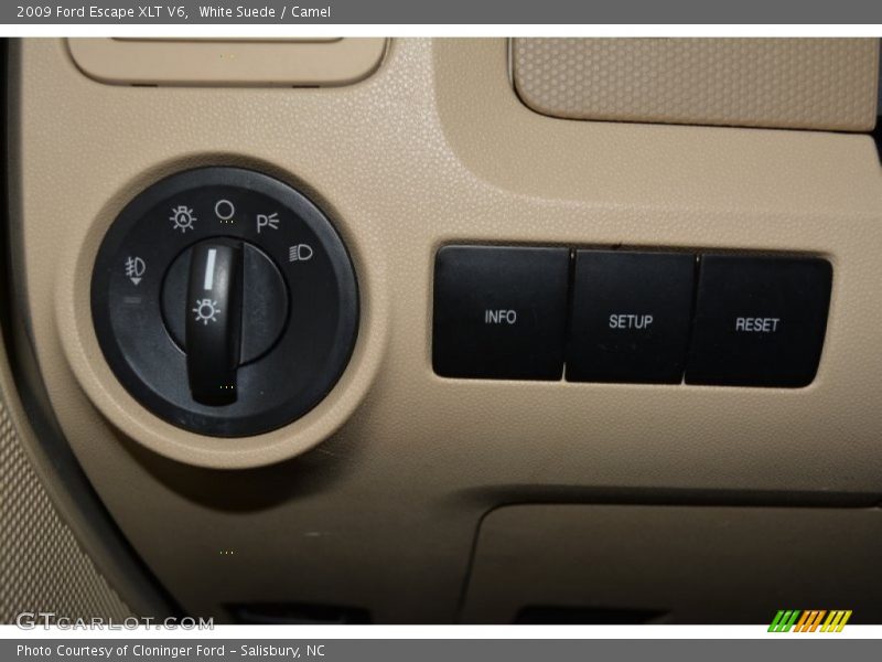 White Suede / Camel 2009 Ford Escape XLT V6