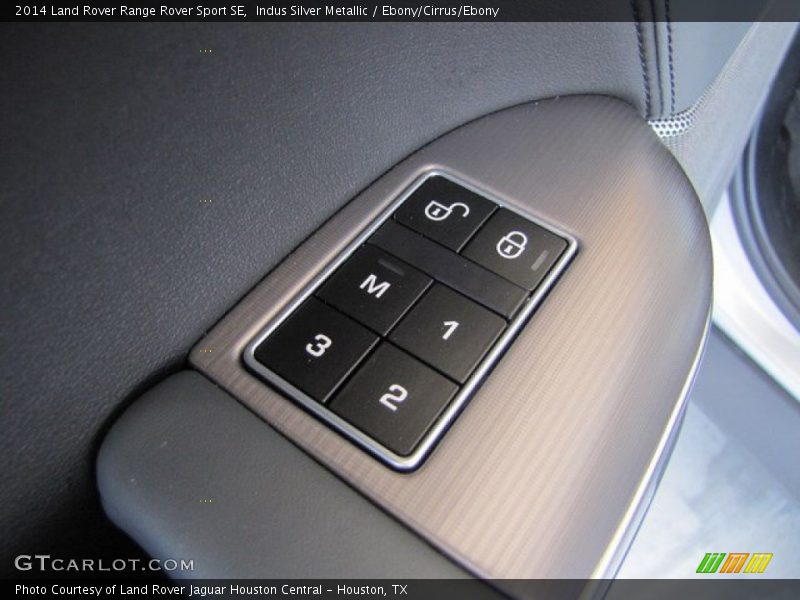Indus Silver Metallic / Ebony/Cirrus/Ebony 2014 Land Rover Range Rover Sport SE