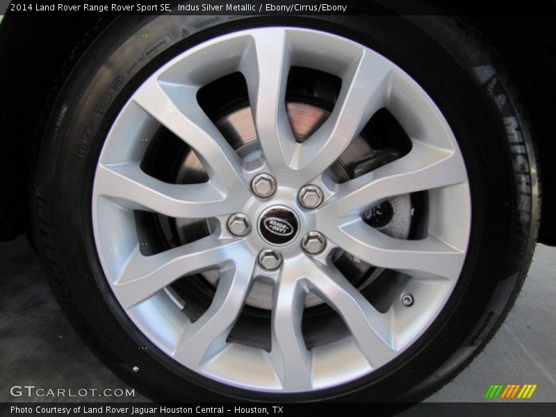  2014 Range Rover Sport SE Wheel