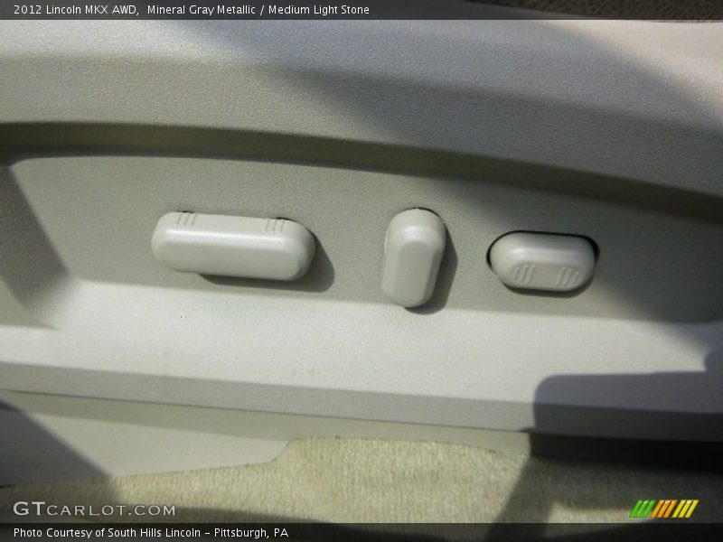 Mineral Gray Metallic / Medium Light Stone 2012 Lincoln MKX AWD