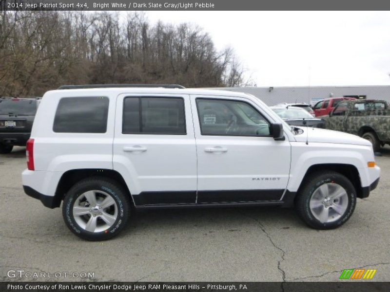 Bright White / Dark Slate Gray/Light Pebble 2014 Jeep Patriot Sport 4x4