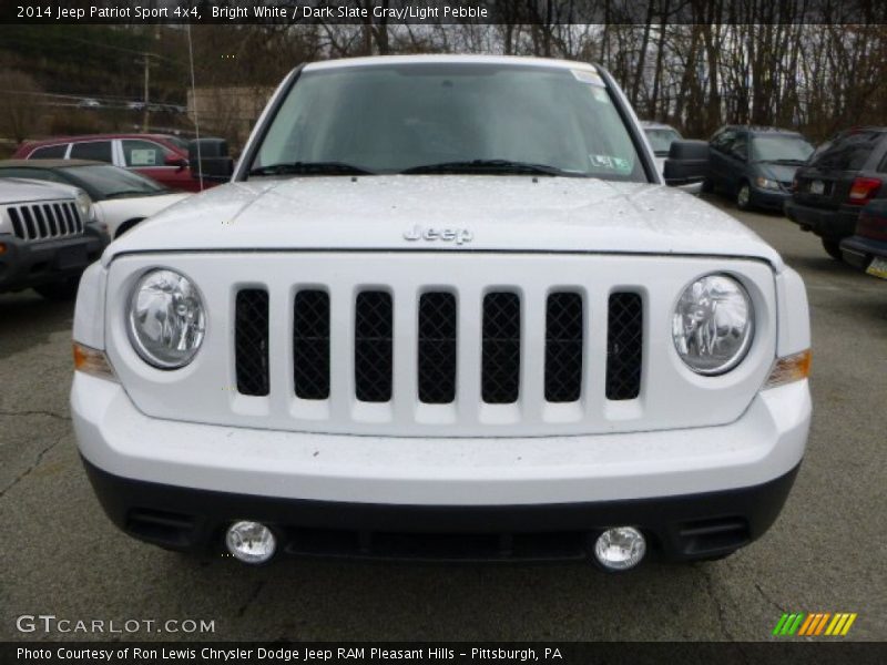 Bright White / Dark Slate Gray/Light Pebble 2014 Jeep Patriot Sport 4x4