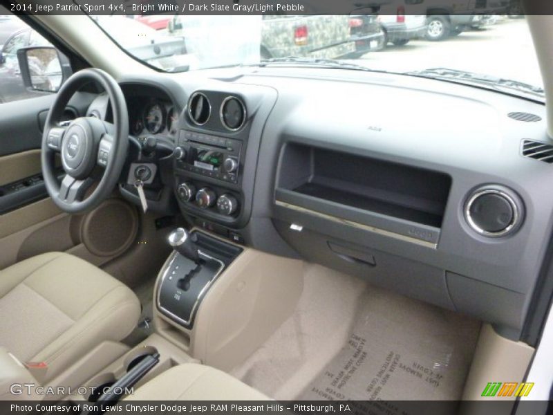 Bright White / Dark Slate Gray/Light Pebble 2014 Jeep Patriot Sport 4x4