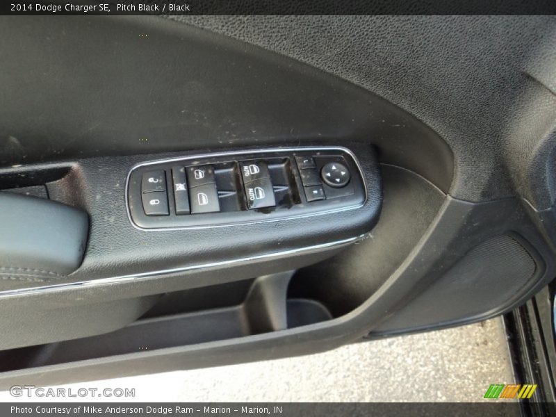 Pitch Black / Black 2014 Dodge Charger SE