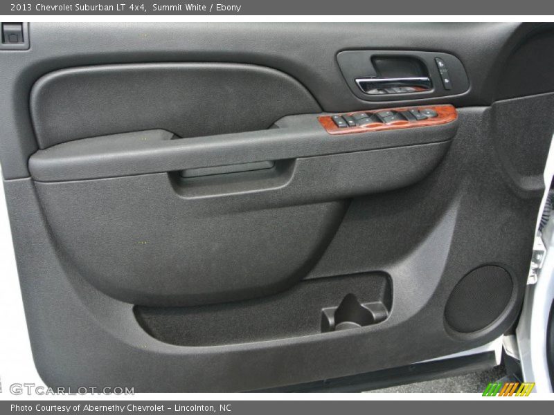 Summit White / Ebony 2013 Chevrolet Suburban LT 4x4