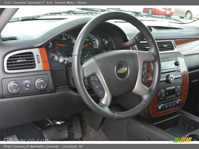 Summit White / Ebony 2013 Chevrolet Suburban LT 4x4