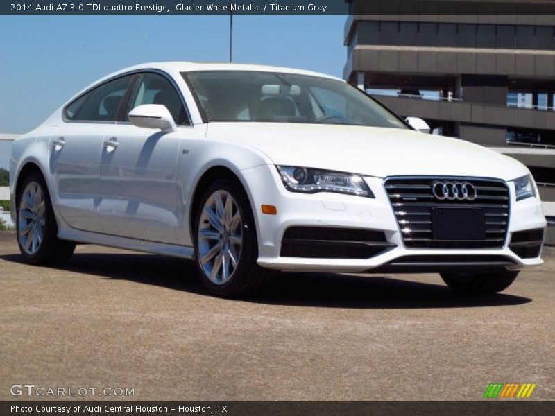 Front 3/4 View of 2014 A7 3.0 TDI quattro Prestige