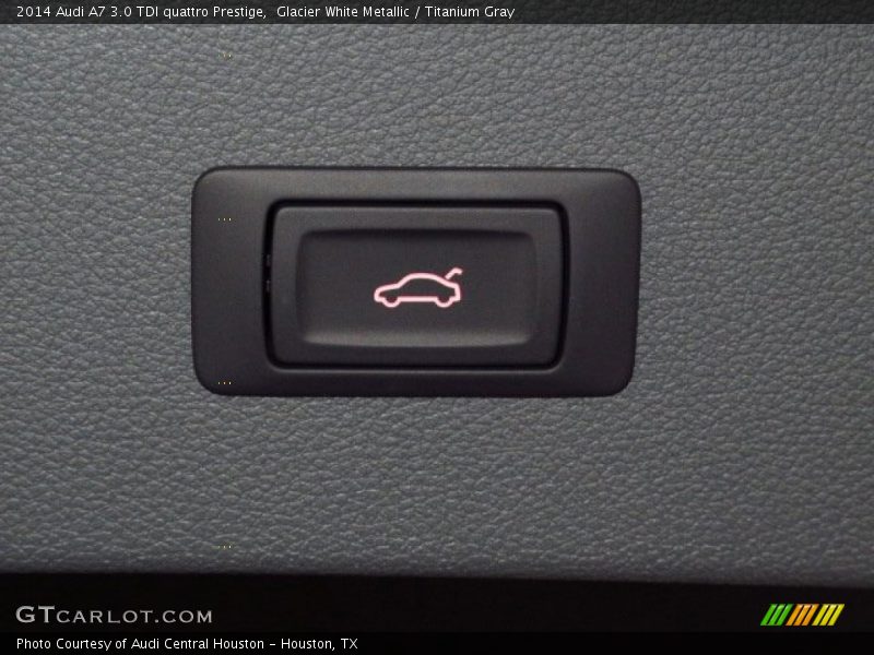 Controls of 2014 A7 3.0 TDI quattro Prestige