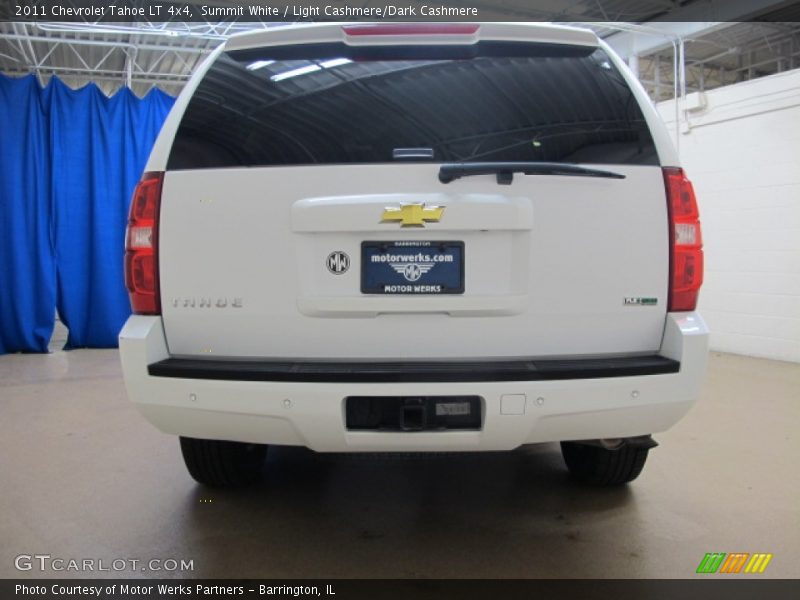 Summit White / Light Cashmere/Dark Cashmere 2011 Chevrolet Tahoe LT 4x4