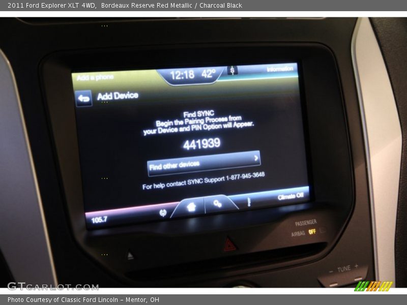 Bordeaux Reserve Red Metallic / Charcoal Black 2011 Ford Explorer XLT 4WD
