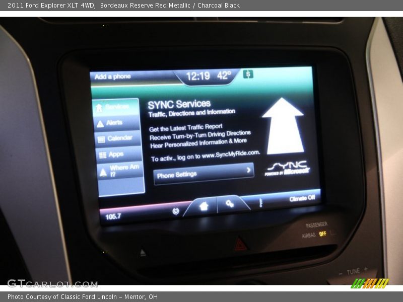 Bordeaux Reserve Red Metallic / Charcoal Black 2011 Ford Explorer XLT 4WD