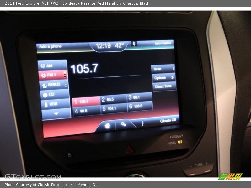 Bordeaux Reserve Red Metallic / Charcoal Black 2011 Ford Explorer XLT 4WD