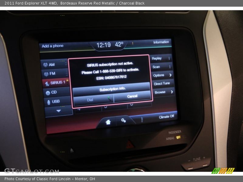 Bordeaux Reserve Red Metallic / Charcoal Black 2011 Ford Explorer XLT 4WD