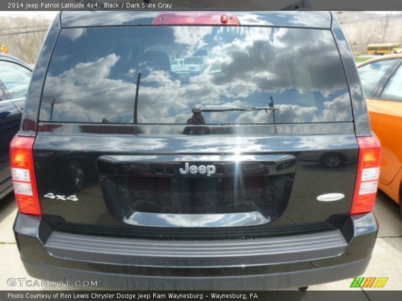 Black / Dark Slate Gray 2014 Jeep Patriot Latitude 4x4