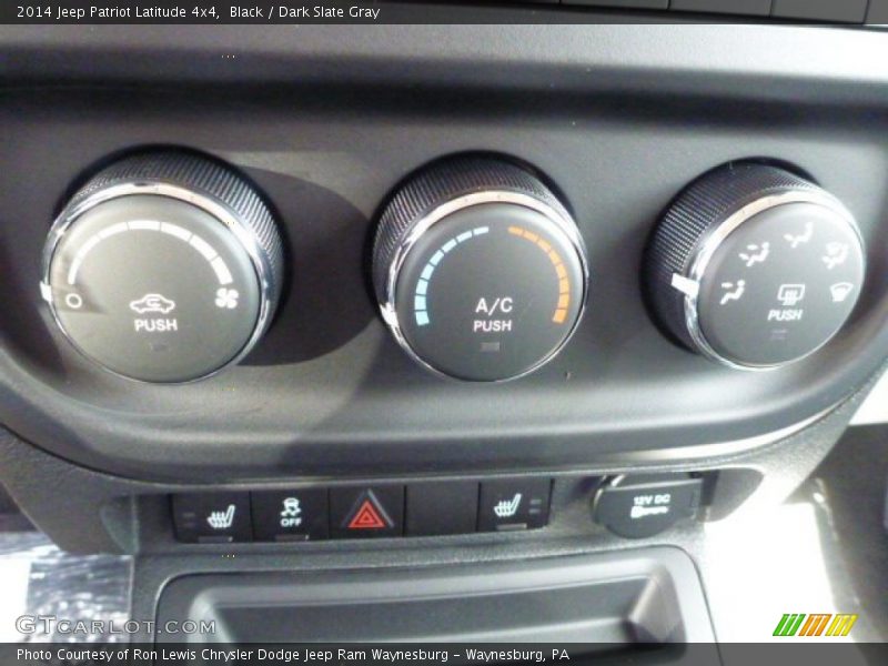 Black / Dark Slate Gray 2014 Jeep Patriot Latitude 4x4