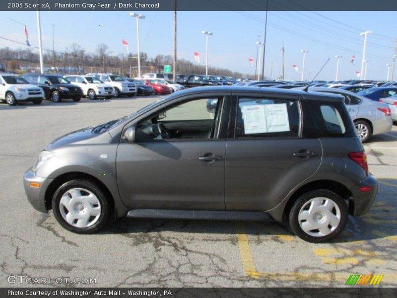 Phantom Gray Pearl / Dark Charcoal 2005 Scion xA