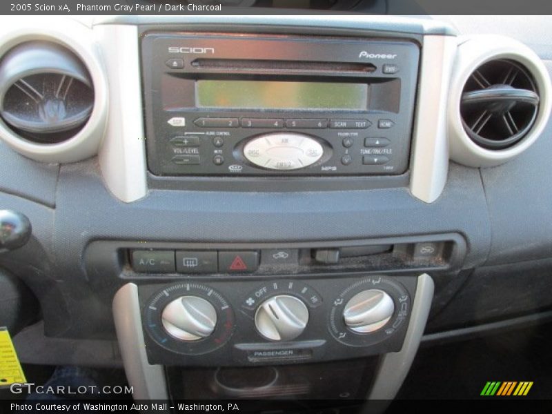 Phantom Gray Pearl / Dark Charcoal 2005 Scion xA