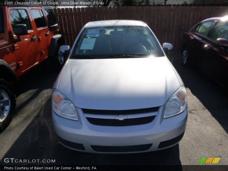 Ultra Silver Metallic / Gray 2005 Chevrolet Cobalt LS Coupe