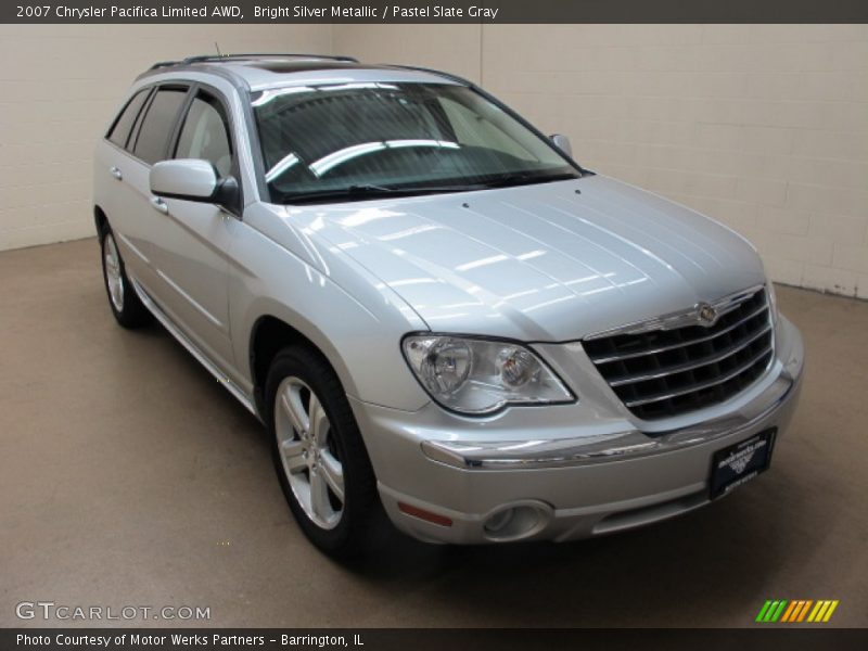 Bright Silver Metallic / Pastel Slate Gray 2007 Chrysler Pacifica Limited AWD