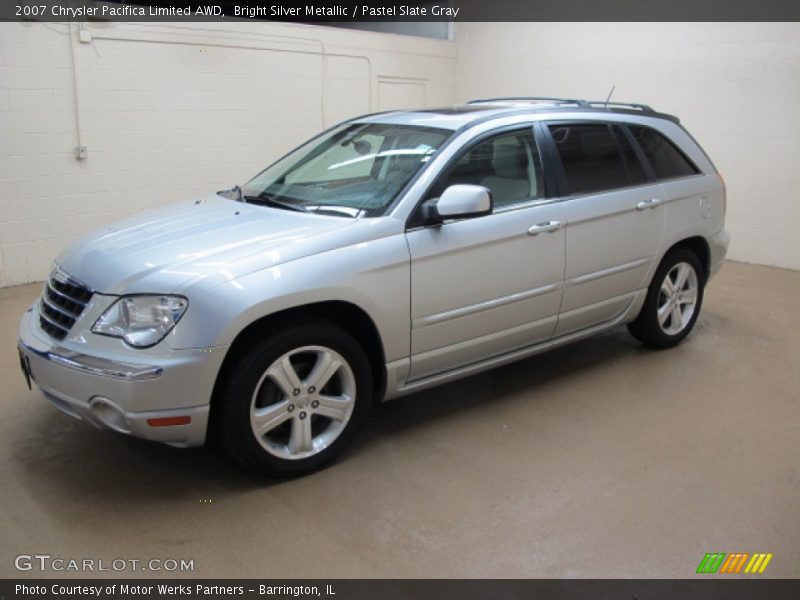 Bright Silver Metallic / Pastel Slate Gray 2007 Chrysler Pacifica Limited AWD