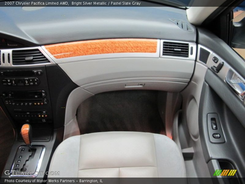 Bright Silver Metallic / Pastel Slate Gray 2007 Chrysler Pacifica Limited AWD