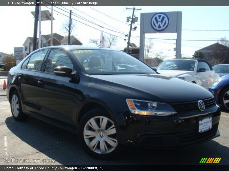 Black / Cornsilk Beige 2011 Volkswagen Jetta SE Sedan