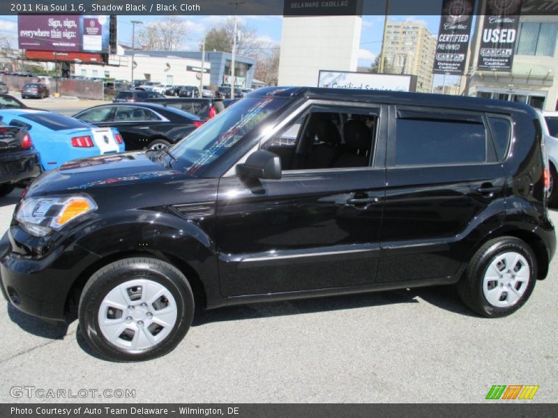 Shadow Black / Black Cloth 2011 Kia Soul 1.6
