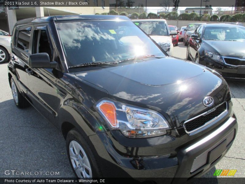 Shadow Black / Black Cloth 2011 Kia Soul 1.6