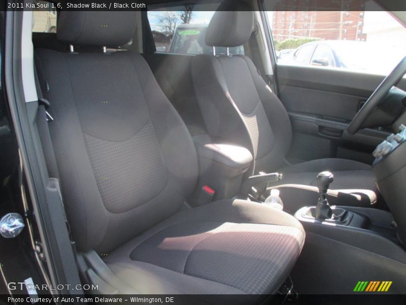 Shadow Black / Black Cloth 2011 Kia Soul 1.6
