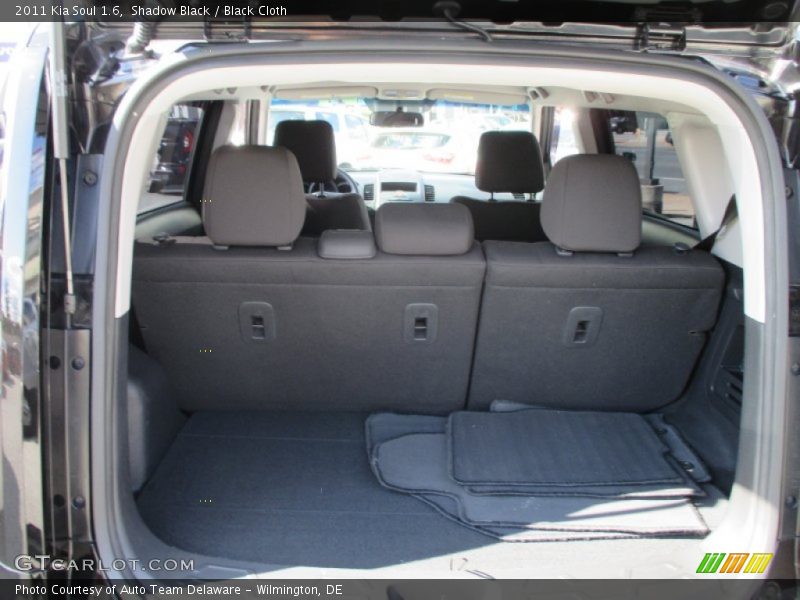 Shadow Black / Black Cloth 2011 Kia Soul 1.6