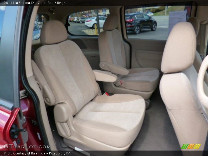 Claret Red / Beige 2011 Kia Sedona LX